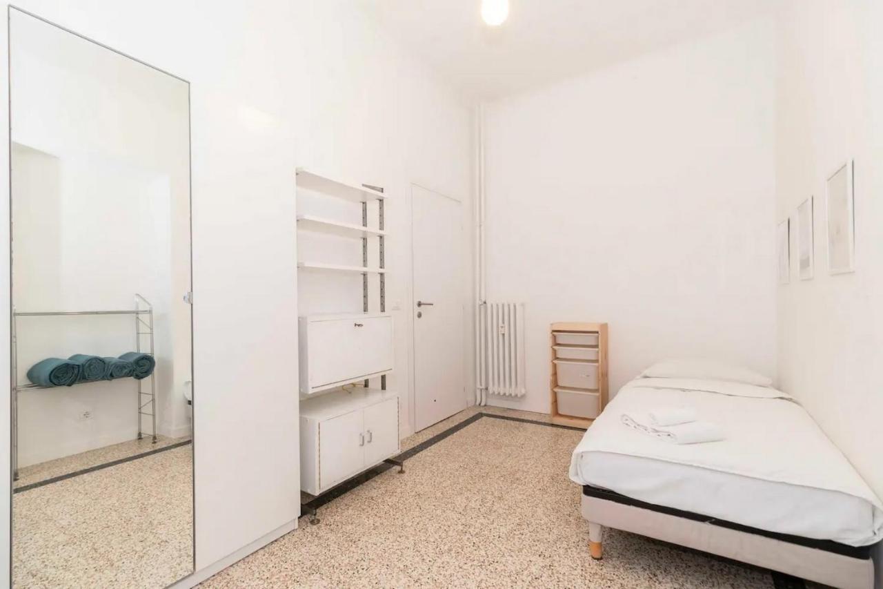 New! Cit Turin Elegant Apt With Parking Exterior foto